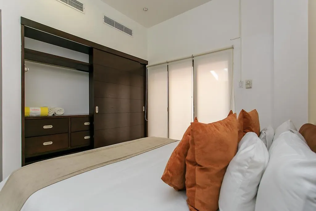 In 04 2Beds- 6Guests-Mamitas Beach Area プレヤデルカーメン