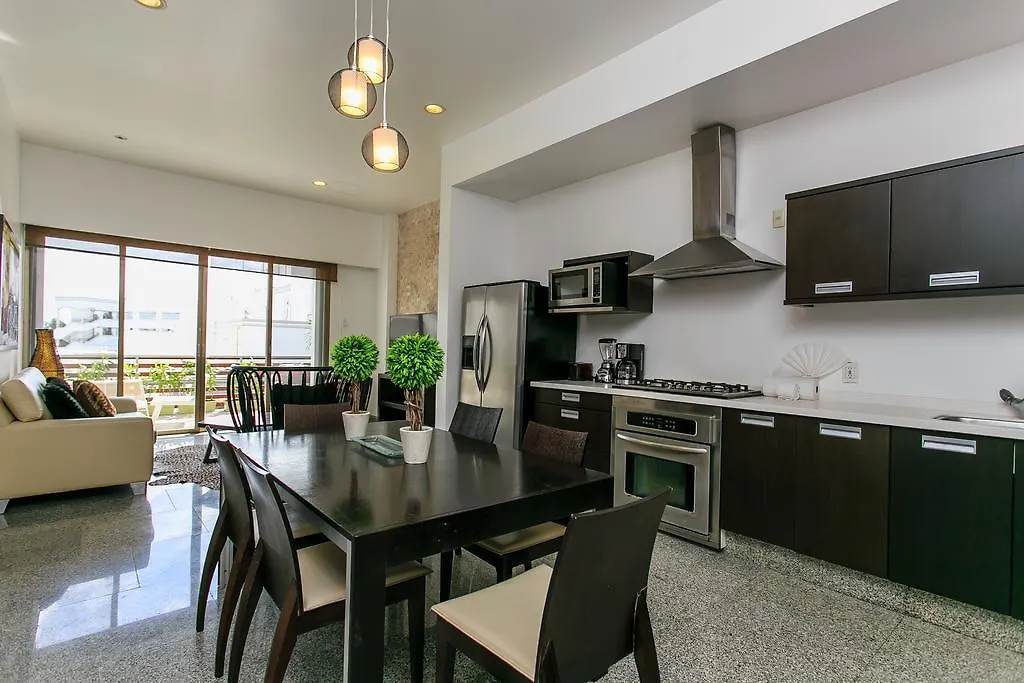 In 04 2Beds- 6Guests-Mamitas Beach Area Playa del Carmen 0*,  Mexiko